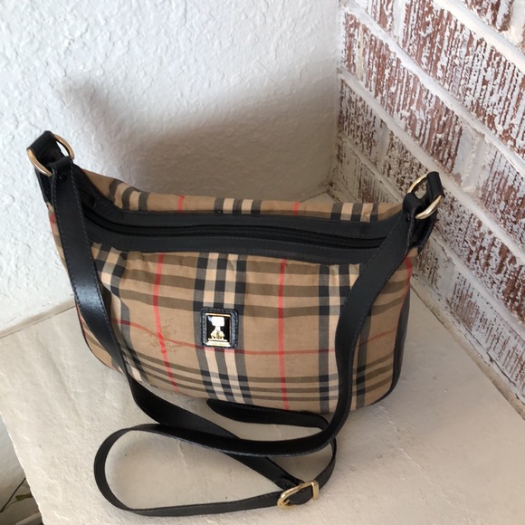 BURBERRY VINTAGE BAG - Picture 4 of 15